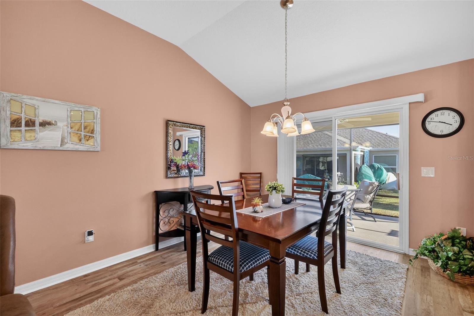 Image 8 of 32 For 858 Wiechens Way