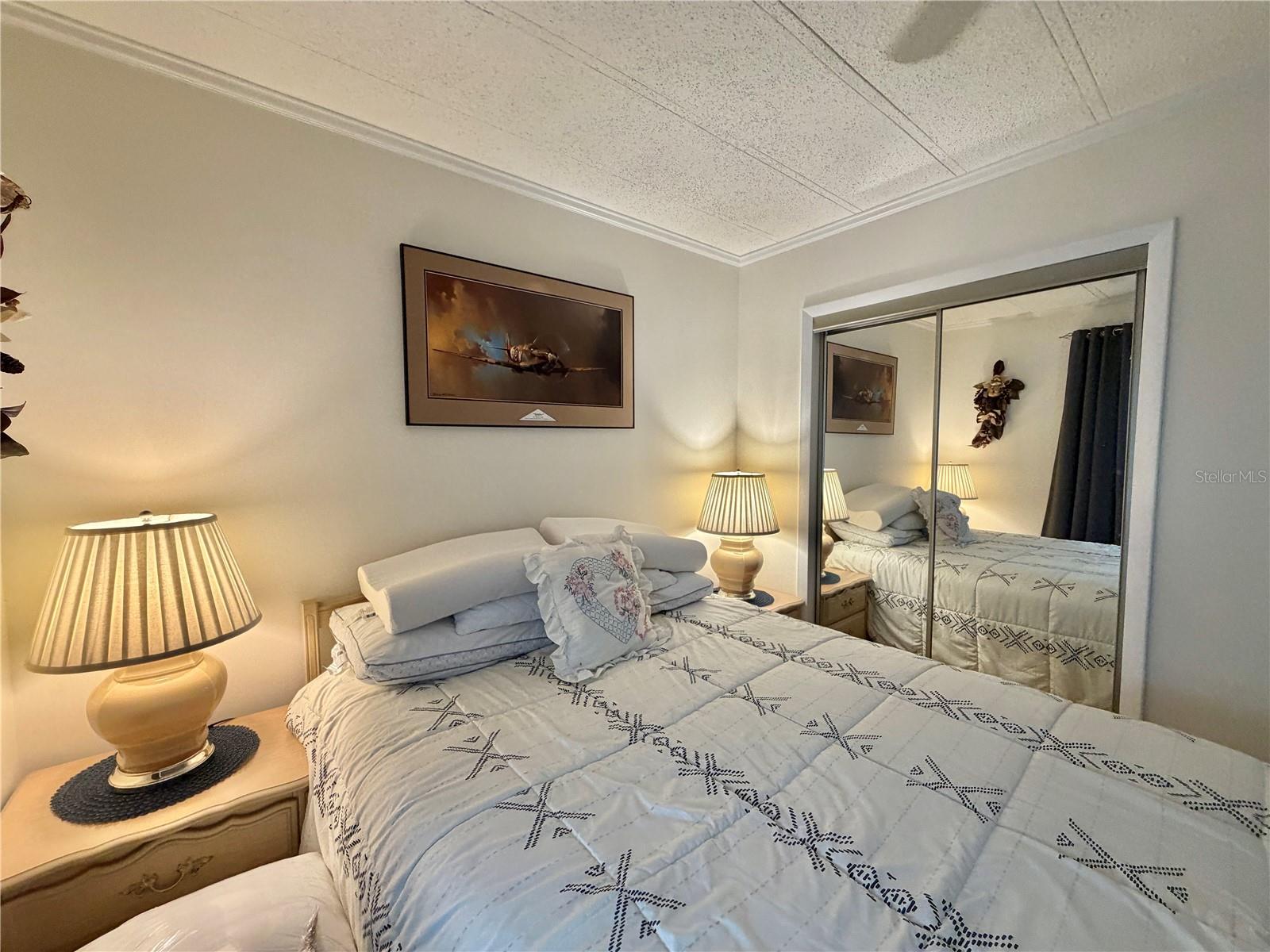 Image 28 of 74 For 209 Hawthorne Boulevard