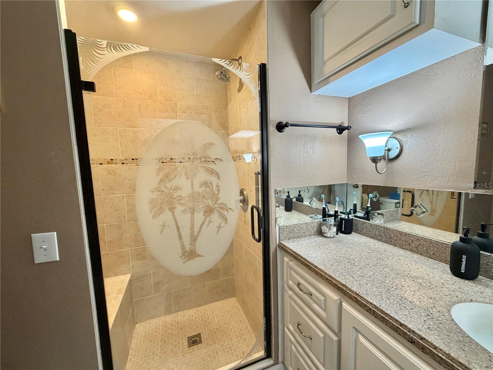 Image 32 of 74 For 209 Hawthorne Boulevard