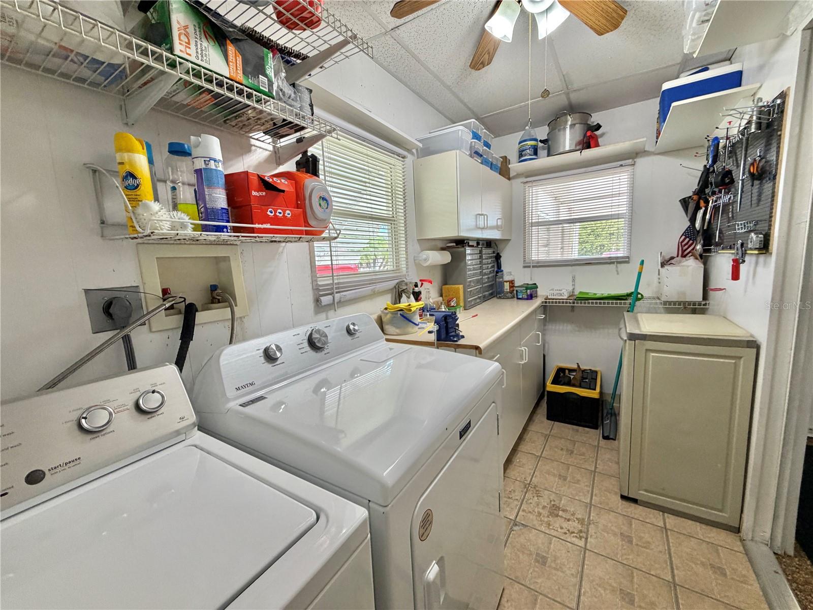 Image 54 of 74 For 209 Hawthorne Boulevard