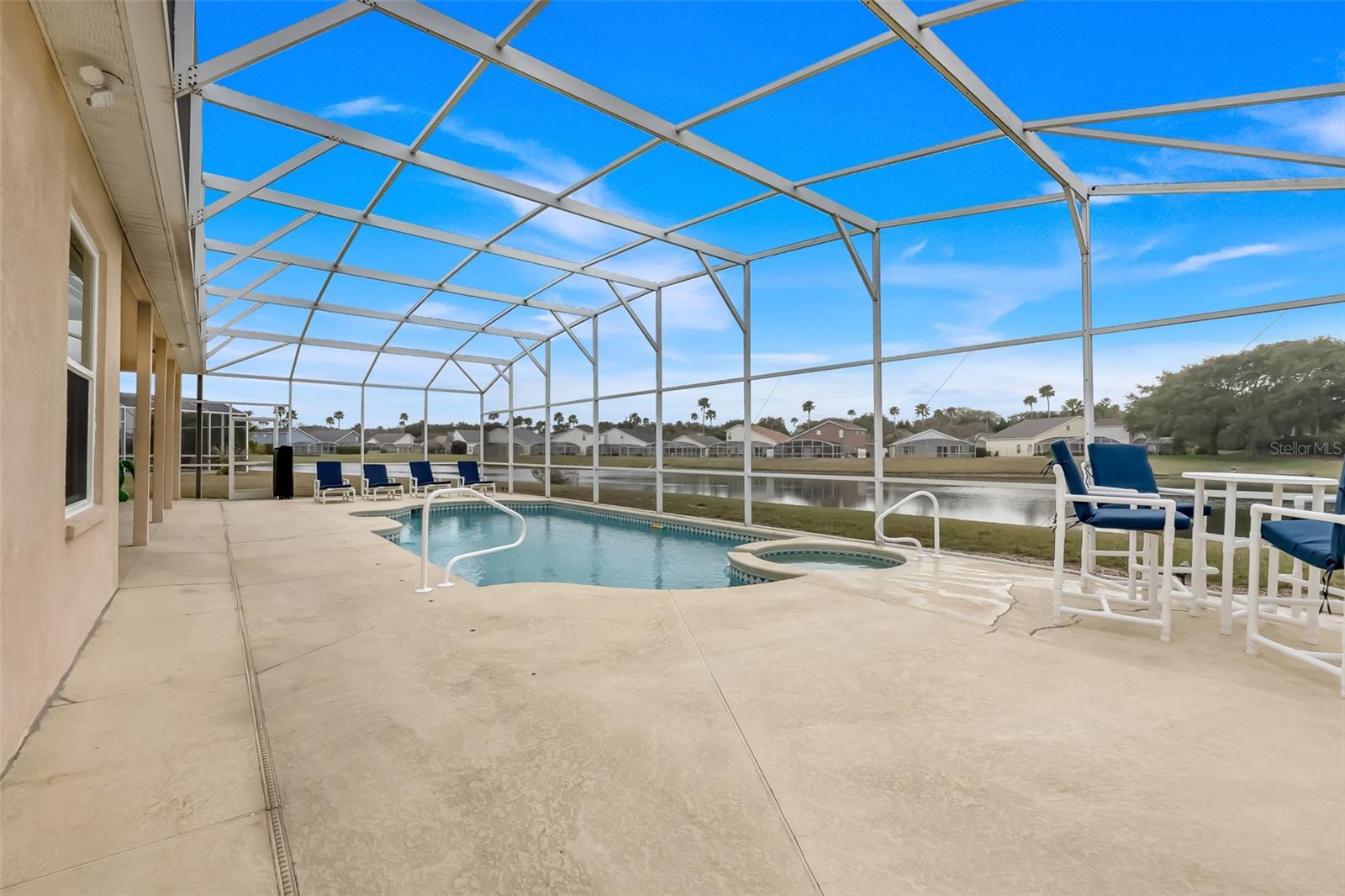 Image 40 of 47 For 458 Bloomingdale Drive