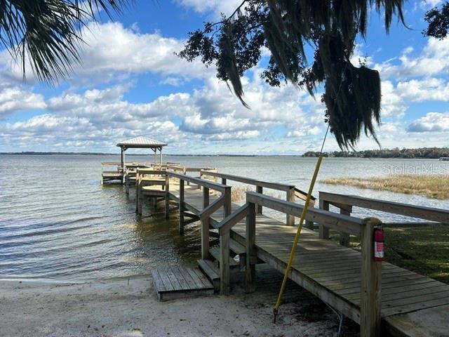 Image 24 of 35 For 310 Magnolia Drive