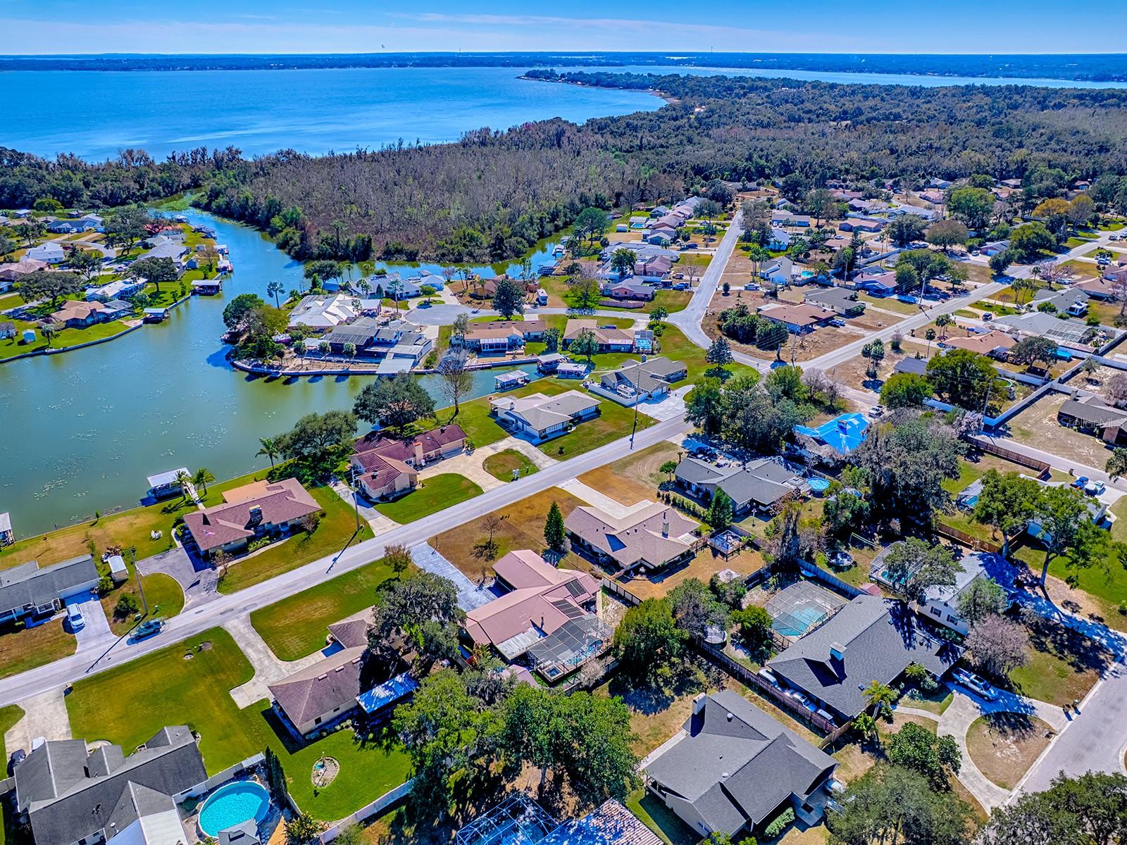 Image 57 of 60 For 5329 Twin Palms Road