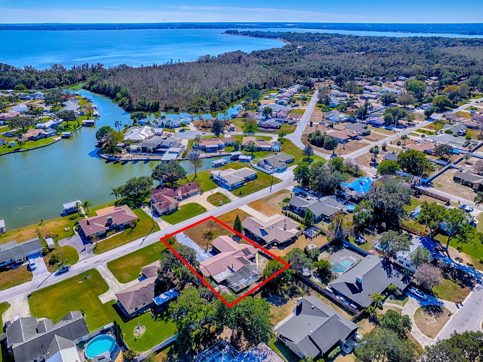 Image 58 of 60 For 5329 Twin Palms Road