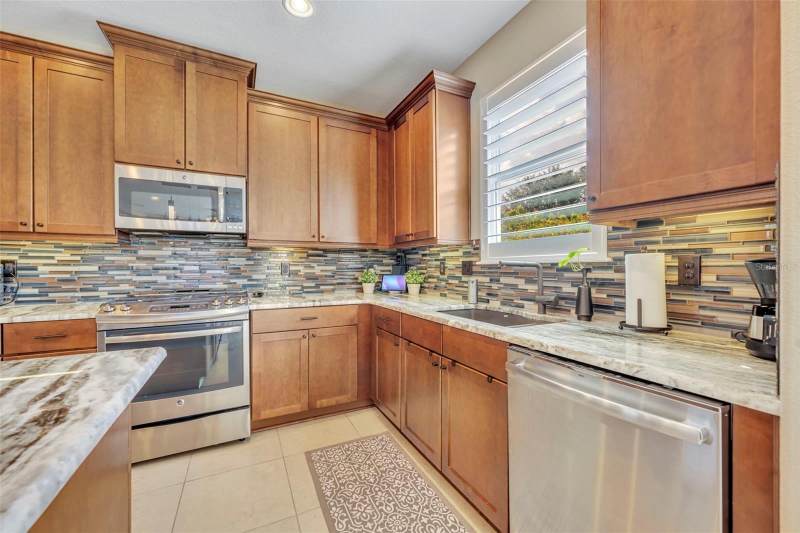 Image 12 of 47 For 115 Bayou Bend Road