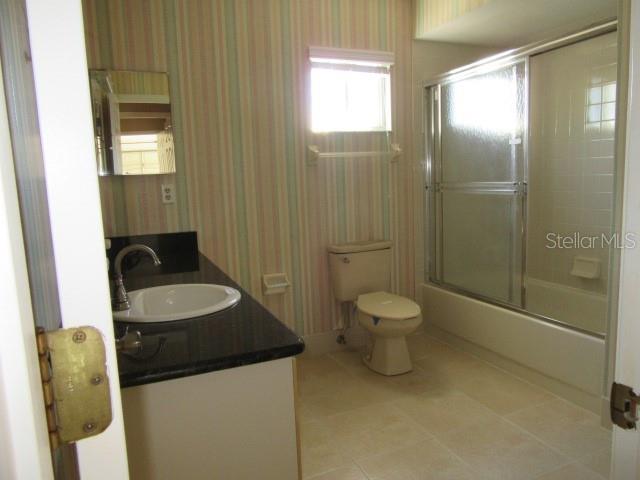 Image 17 of 35 For 17965 102nd Terrace