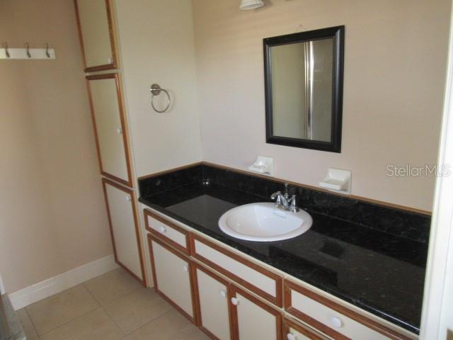 Image 22 of 35 For 17965 102nd Terrace