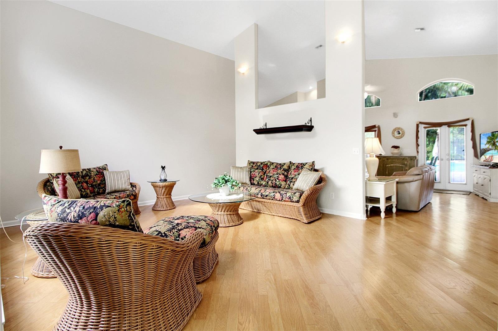 Image 18 of 36 For 14481 20th Street