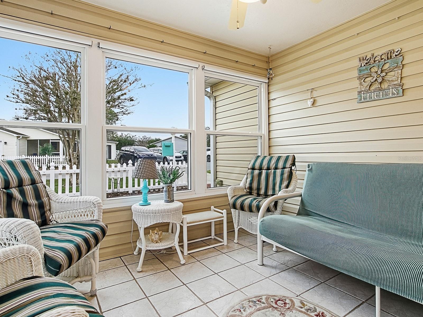 Image 10 of 41 For 221 Montoya Drive