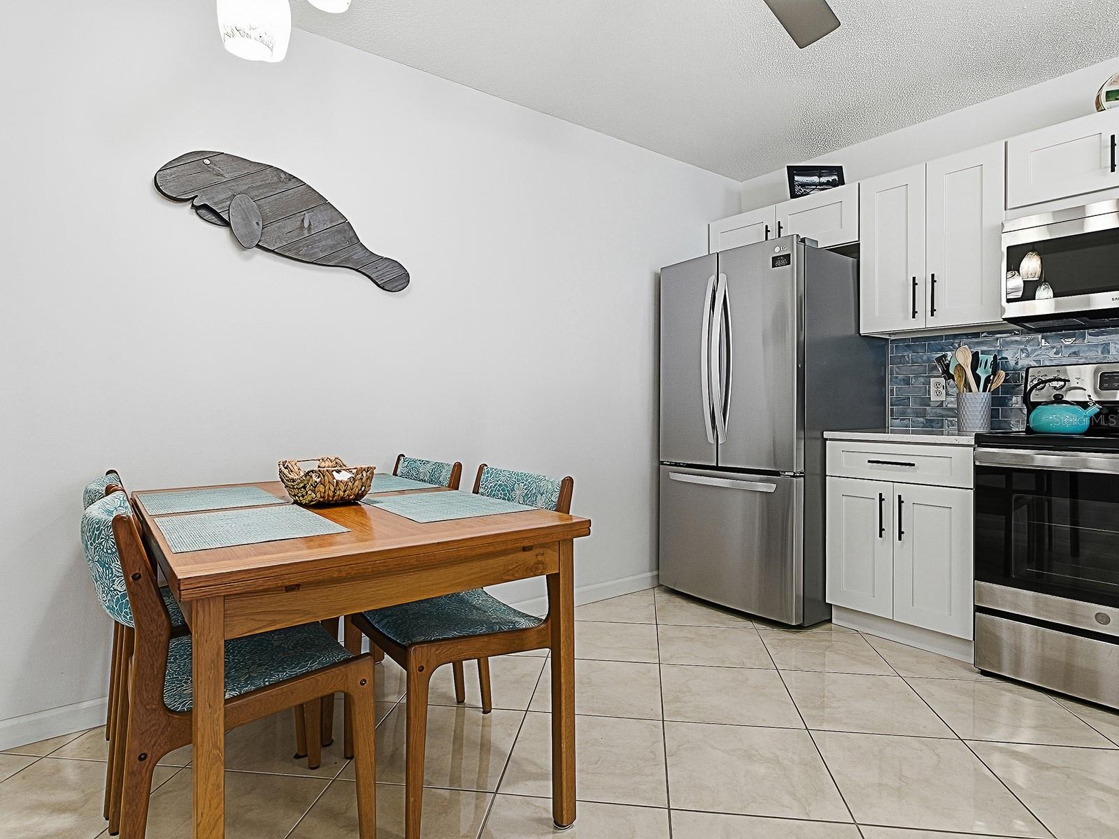 Image 22 of 41 For 221 Montoya Drive