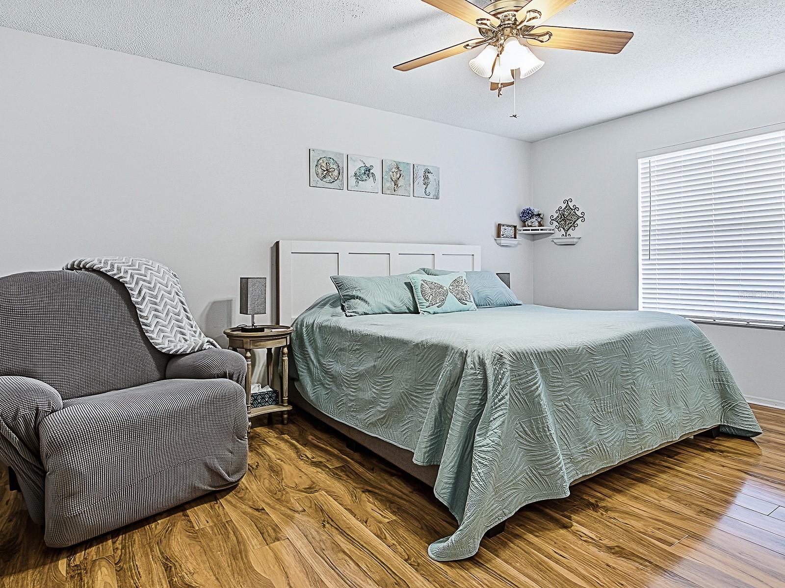 Image 26 of 41 For 221 Montoya Drive