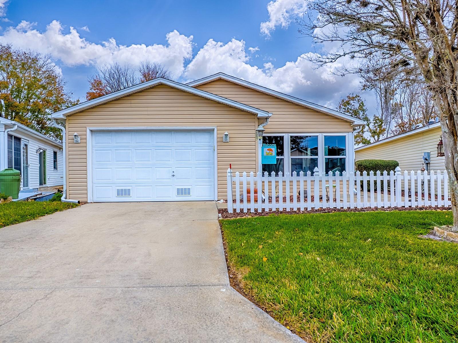 Image 36 of 41 For 221 Montoya Drive