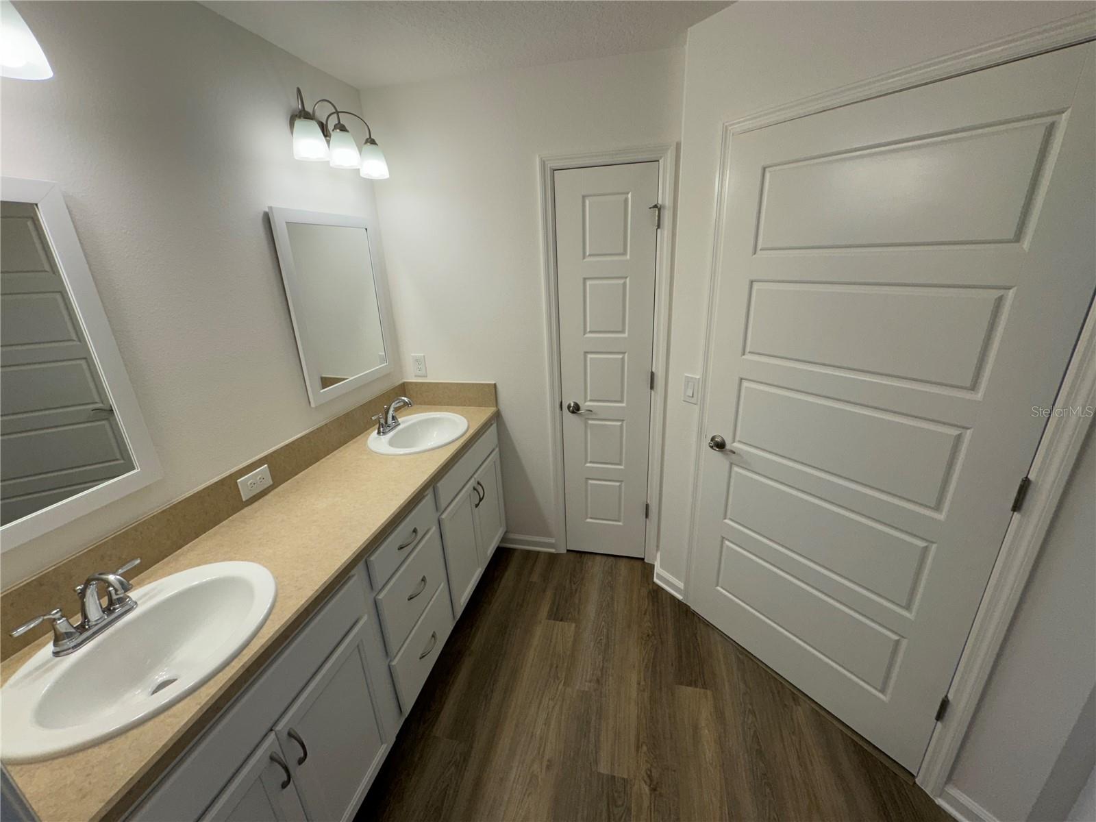 Image 12 of 19 For 7267 Cornwall Way