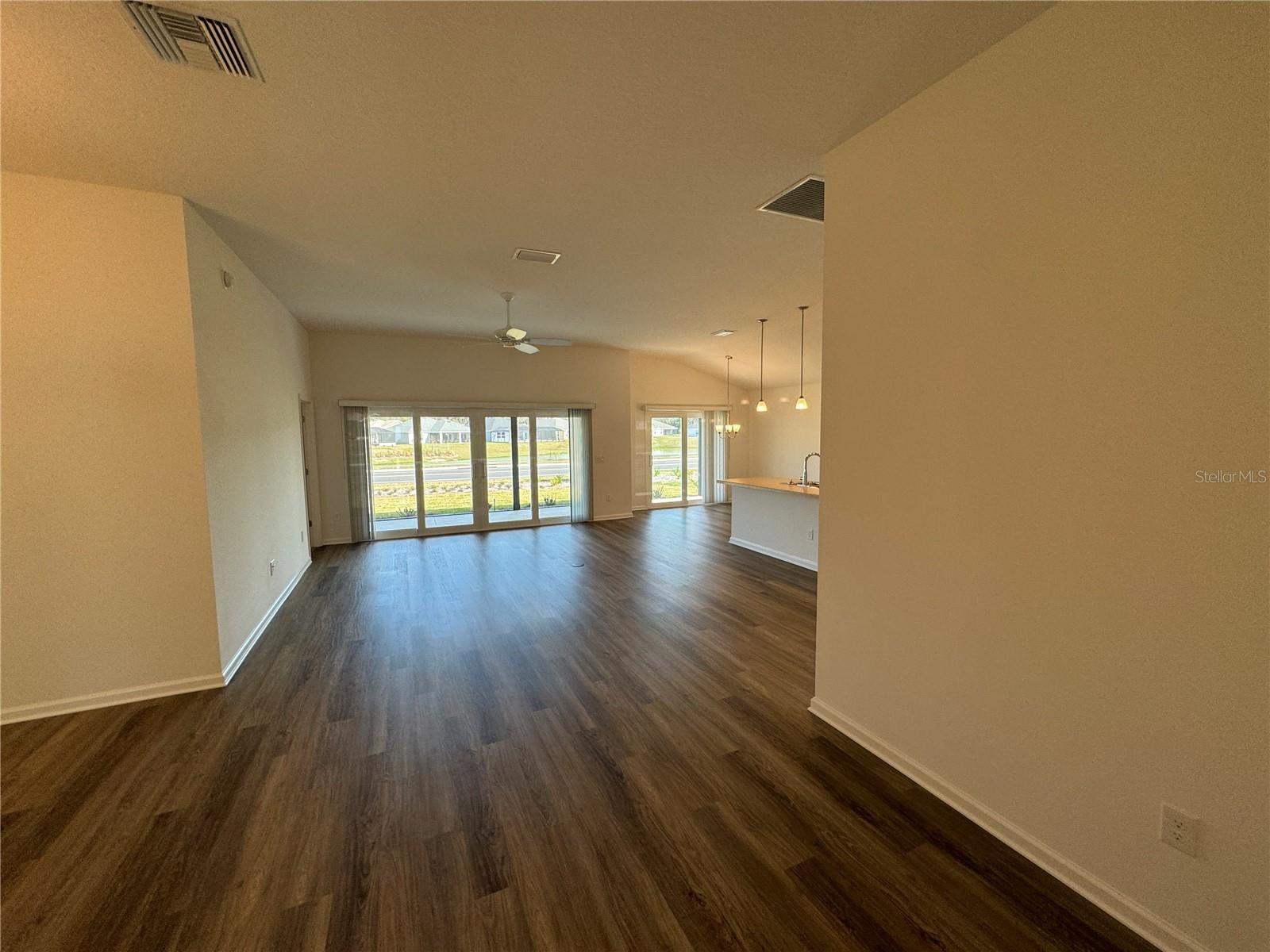 Image 3 of 19 For 7267 Cornwall Way