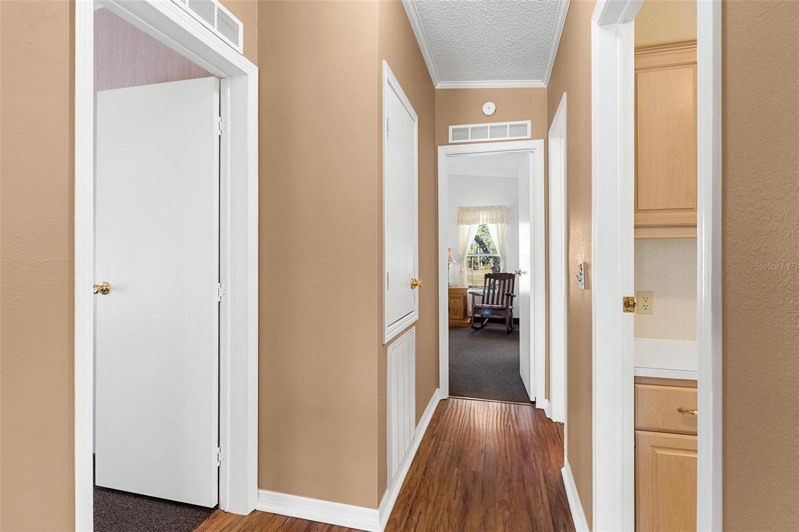 Image 29 of 79 For 233 Azalea Lane