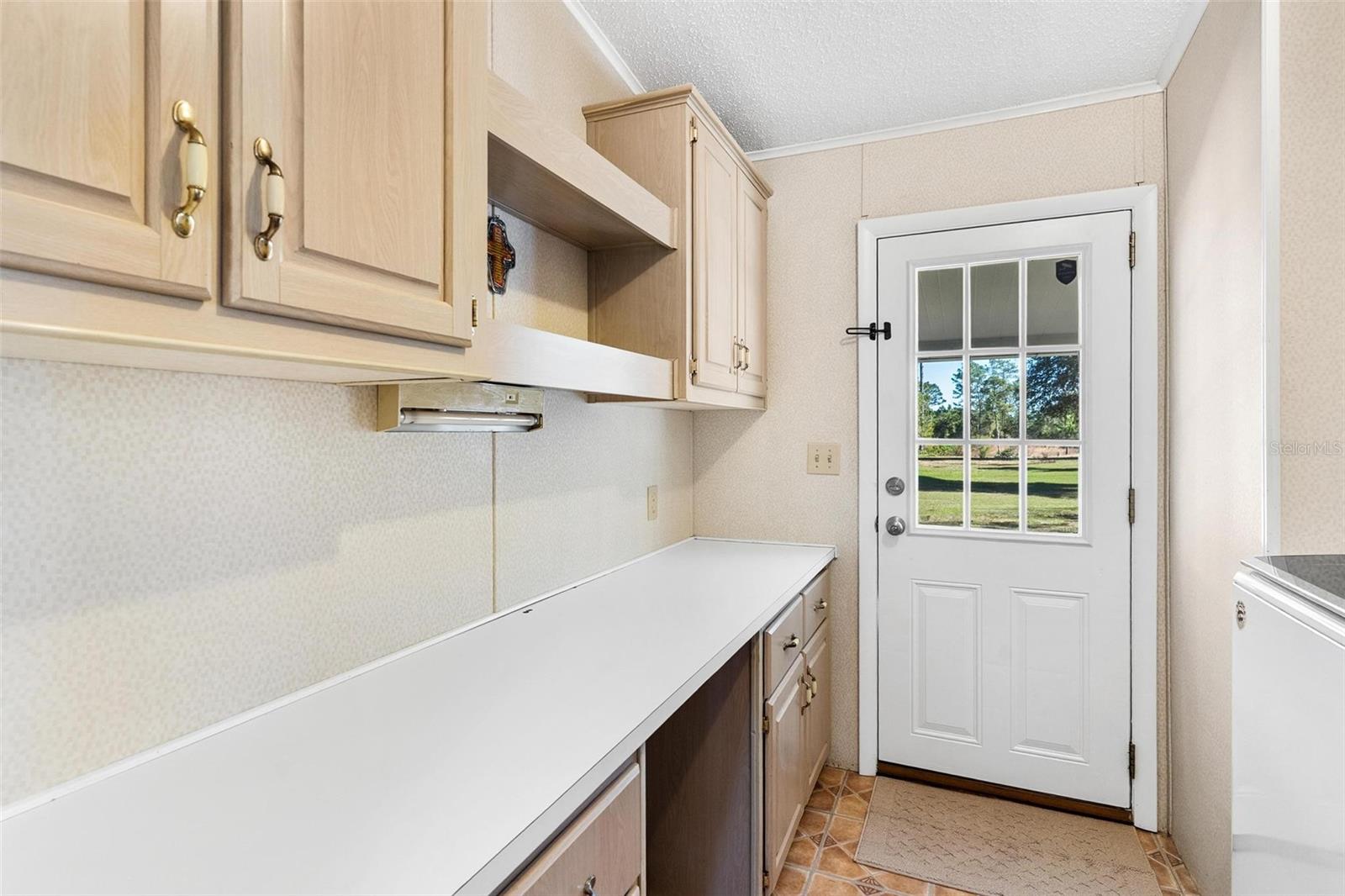 Image 39 of 79 For 233 Azalea Lane