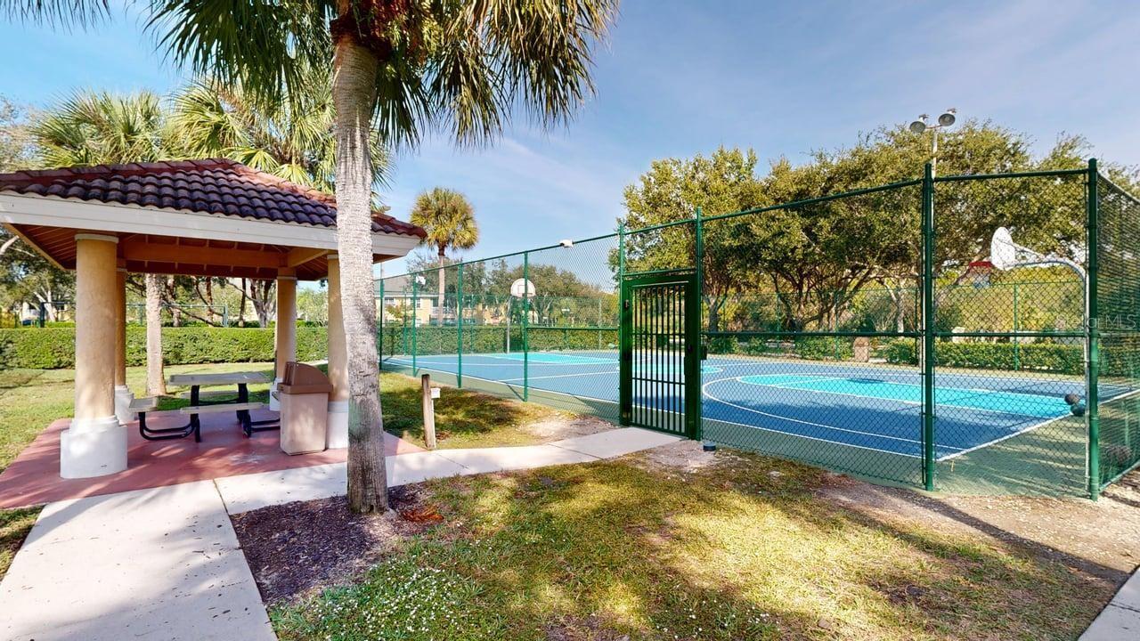 Image 23 of 100 For 285 Spider Lily Lane