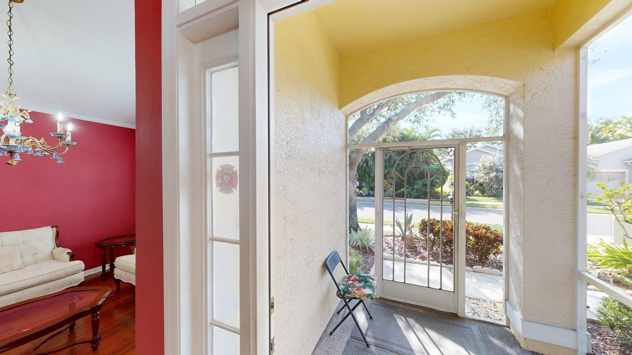 Image 49 of 100 For 285 Spider Lily Lane