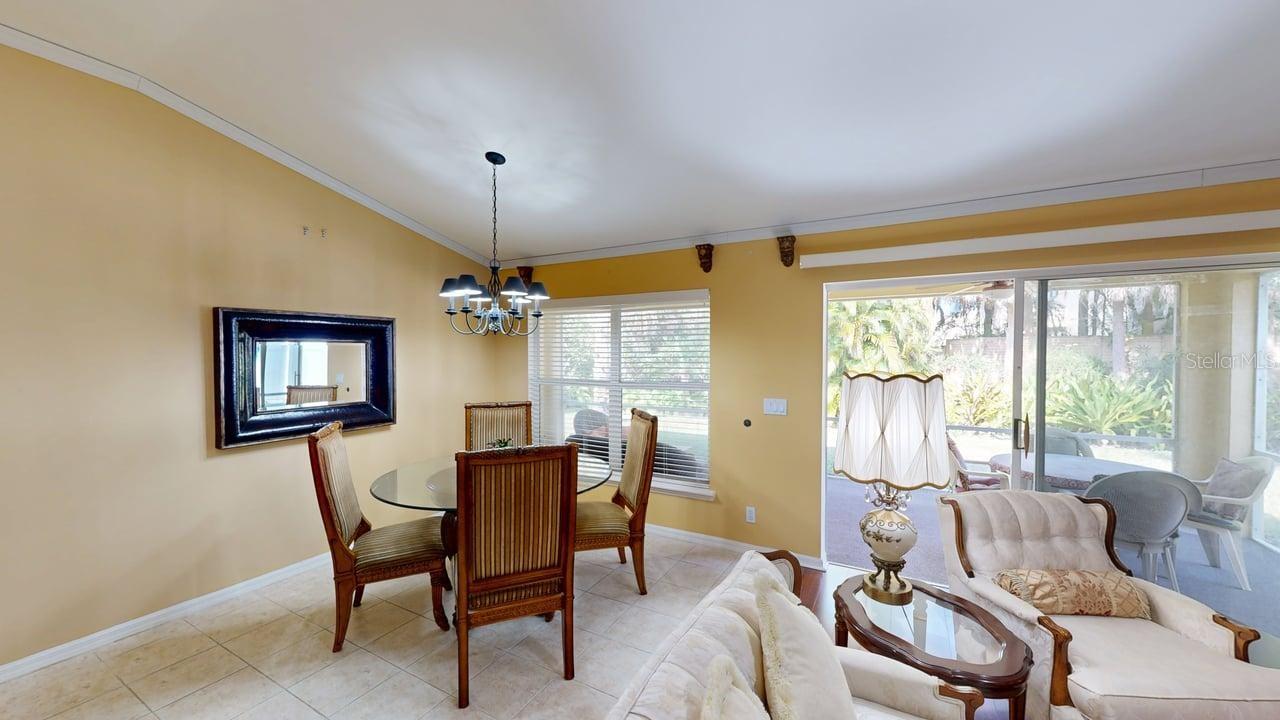 Image 57 of 100 For 285 Spider Lily Lane