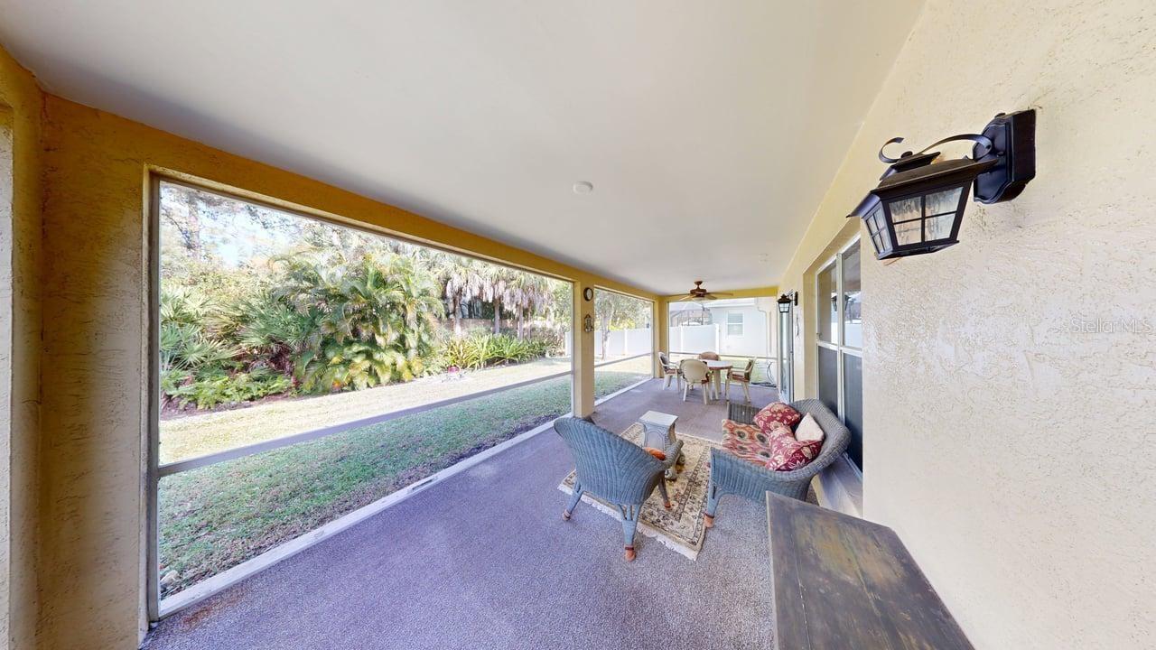 Image 75 of 100 For 285 Spider Lily Lane