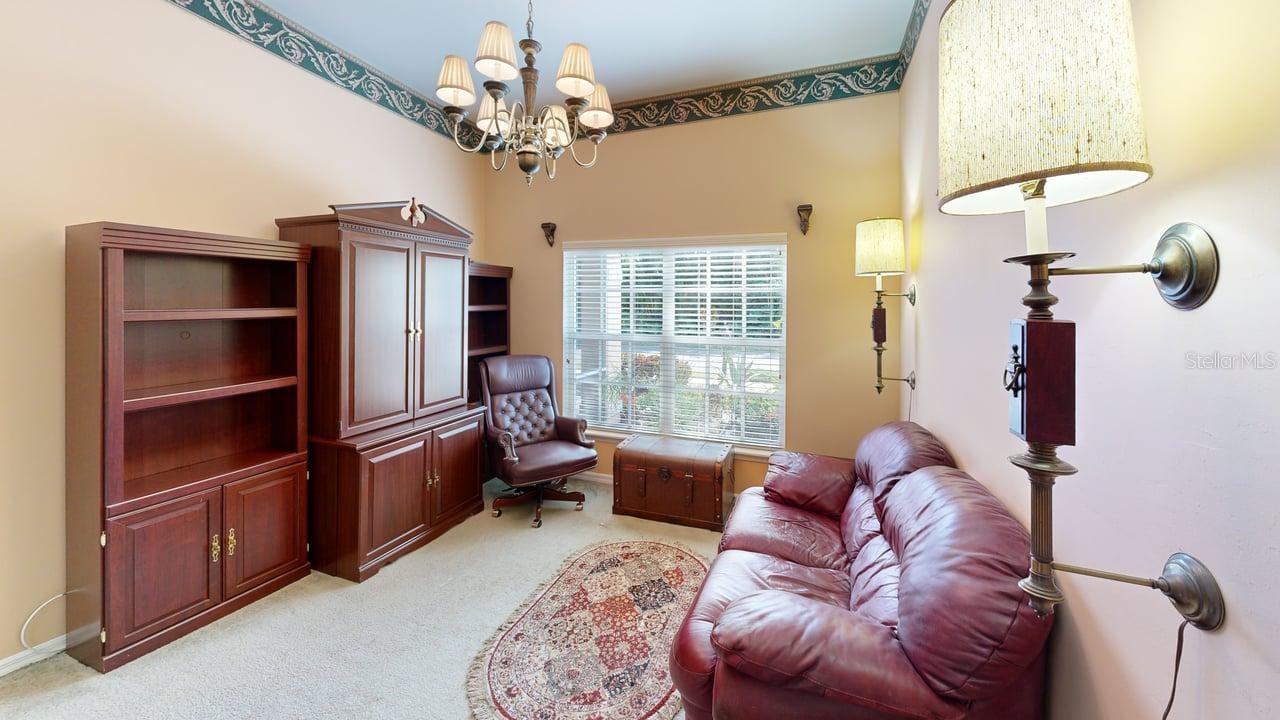 Image 94 of 100 For 285 Spider Lily Lane