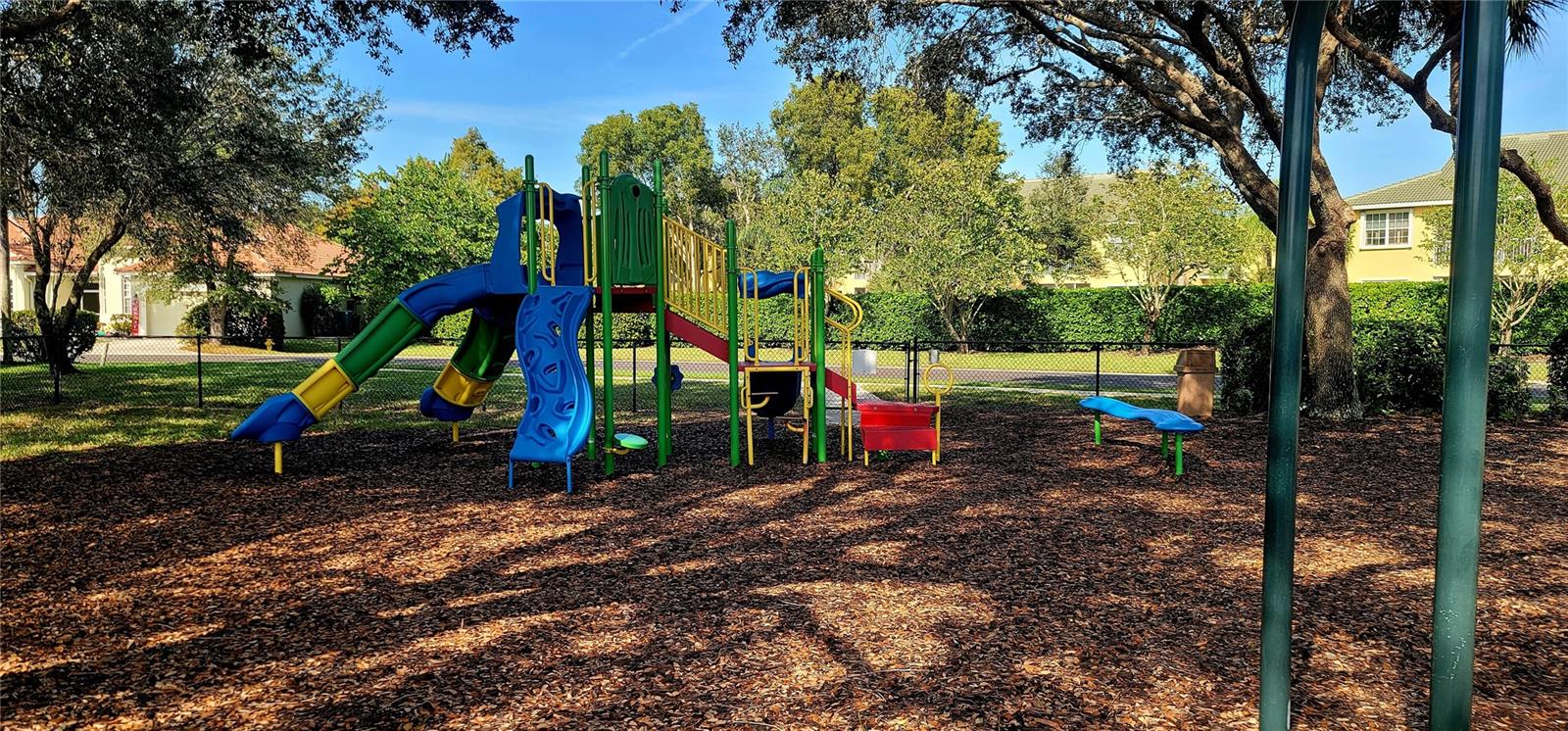 Image 96 of 100 For 285 Spider Lily Lane