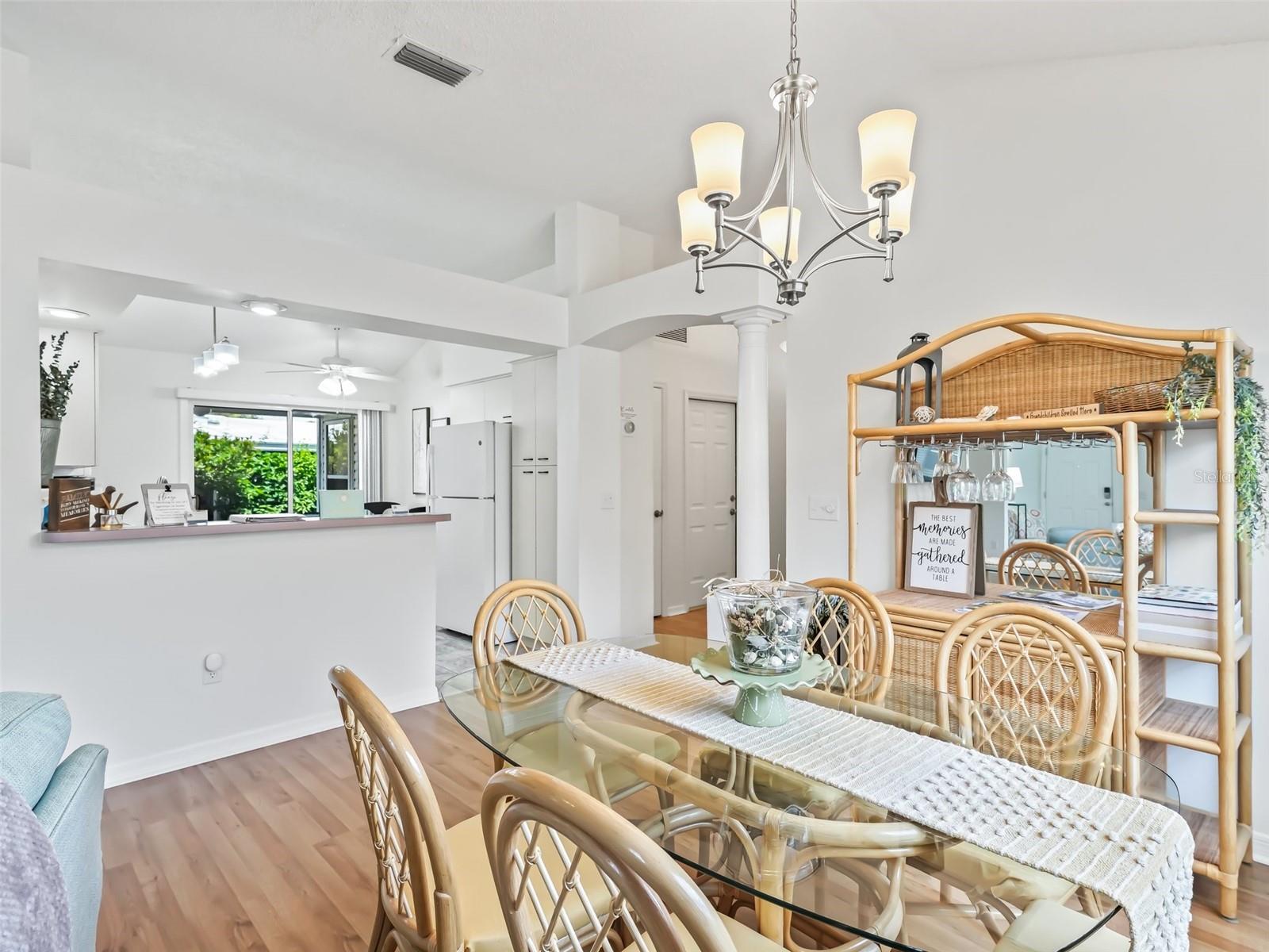 Image 12 of 46 For 1405 Schwartz Boulevard