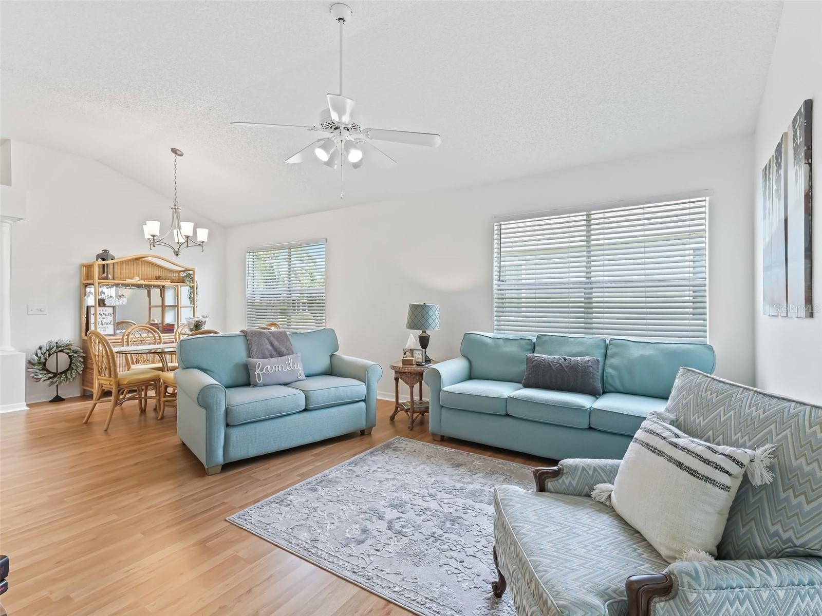 Image 23 of 46 For 1405 Schwartz Boulevard