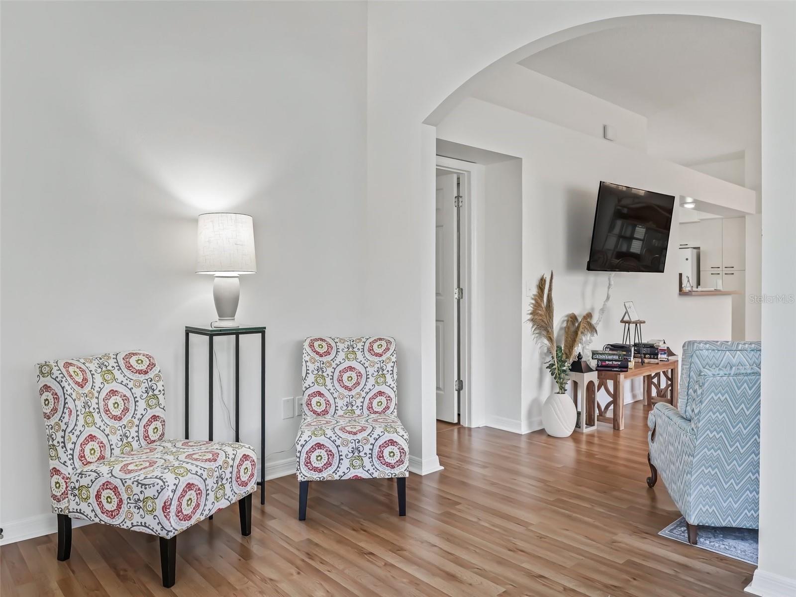 Image 27 of 46 For 1405 Schwartz Boulevard