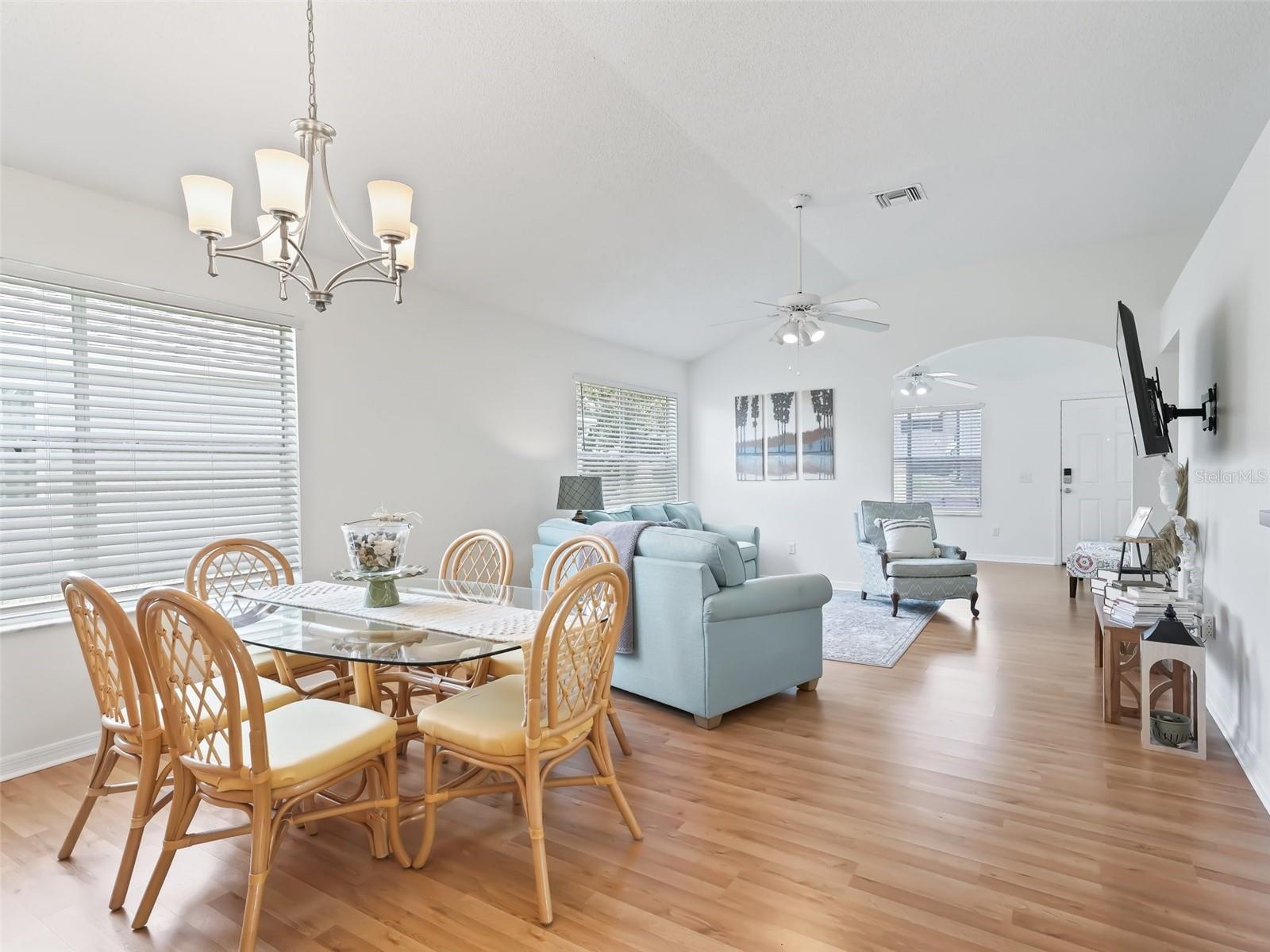 Image 9 of 46 For 1405 Schwartz Boulevard