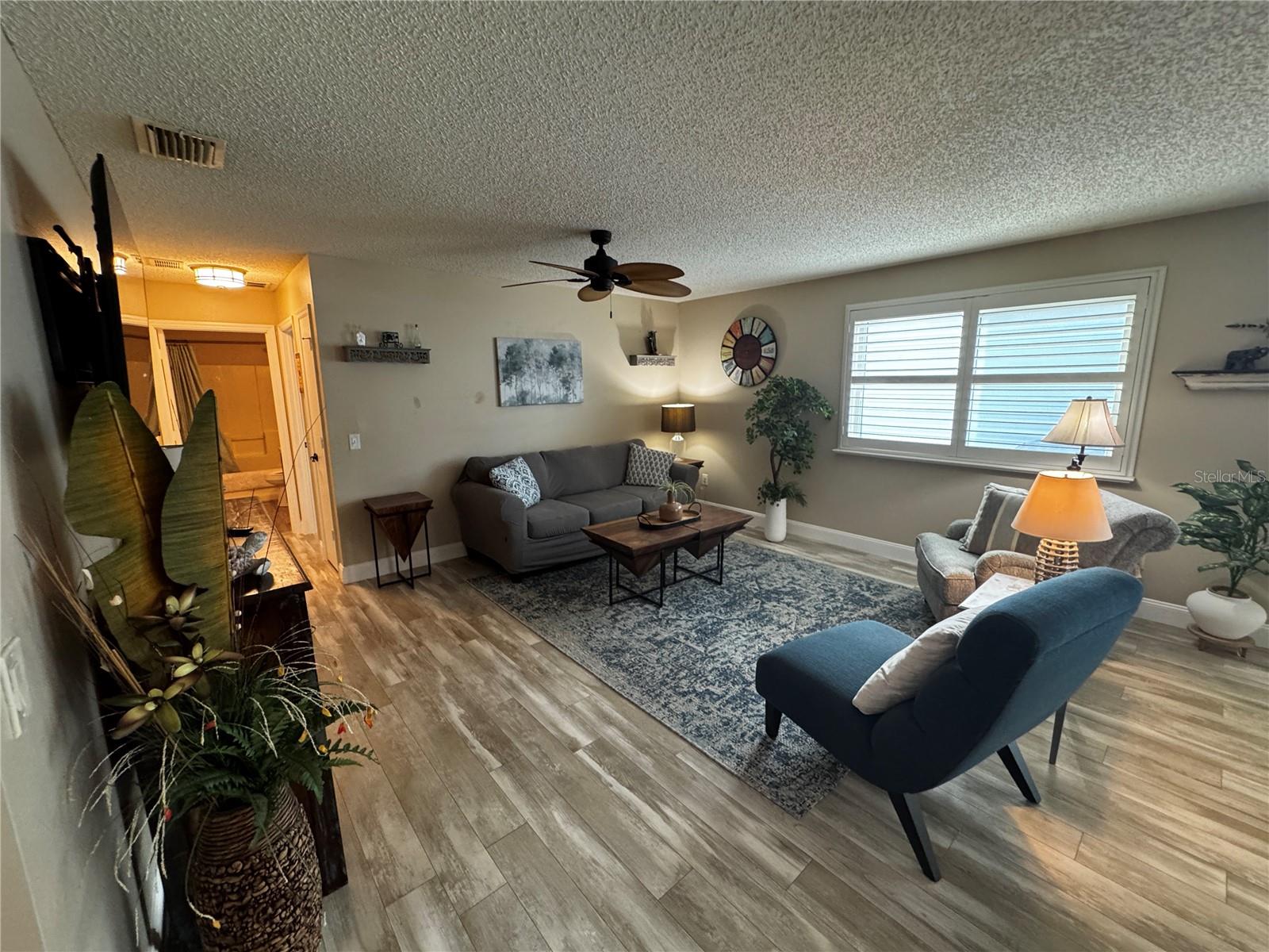 Image 4 of 17 For 9324 173rd Hyacinth Street