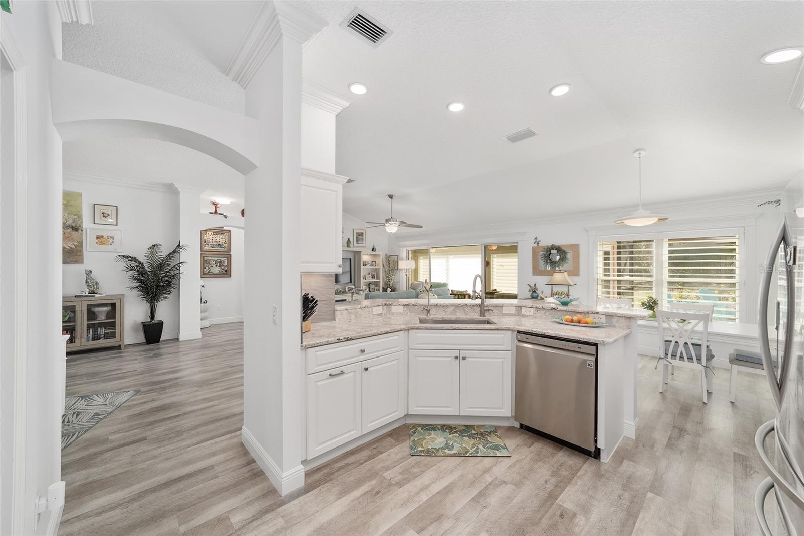 Image 24 of 81 For 16642 80th Bellavista Circle