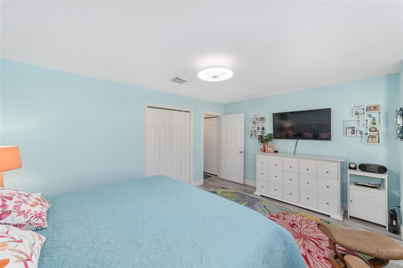 Image 38 of 81 For 16642 80th Bellavista Circle