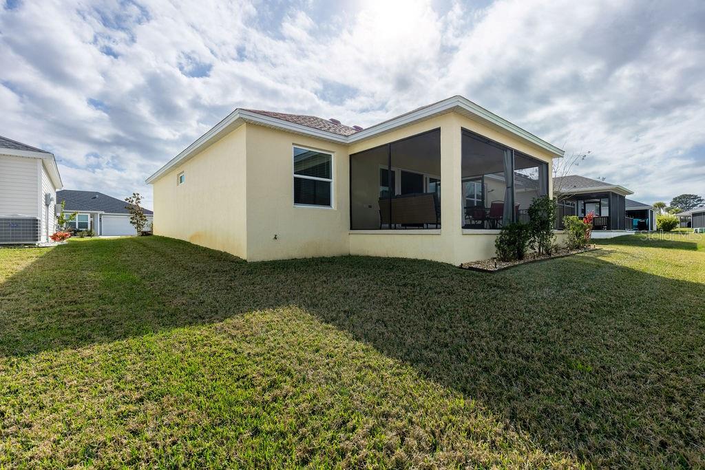 Image 31 of 45 For 2454 Youngmann Loop