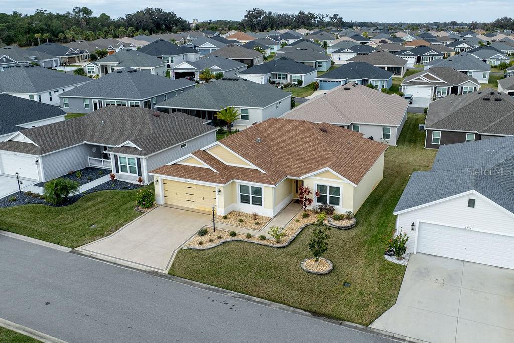 Image 38 of 45 For 2454 Youngmann Loop