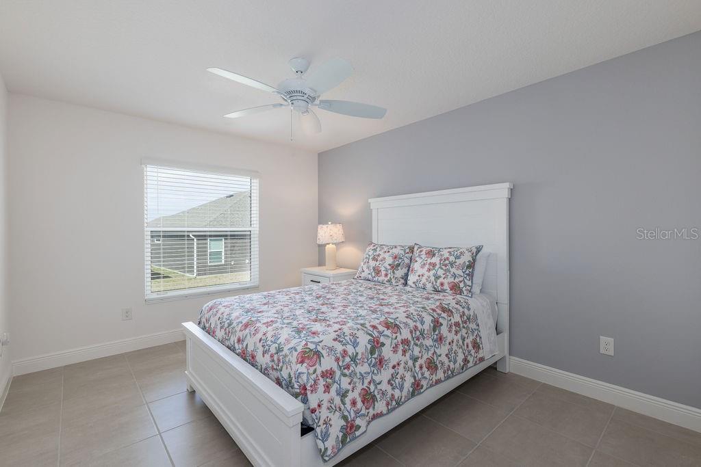 Image 7 of 45 For 2454 Youngmann Loop