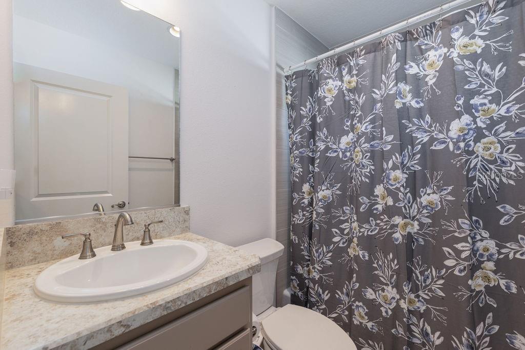 Image 9 of 45 For 2454 Youngmann Loop