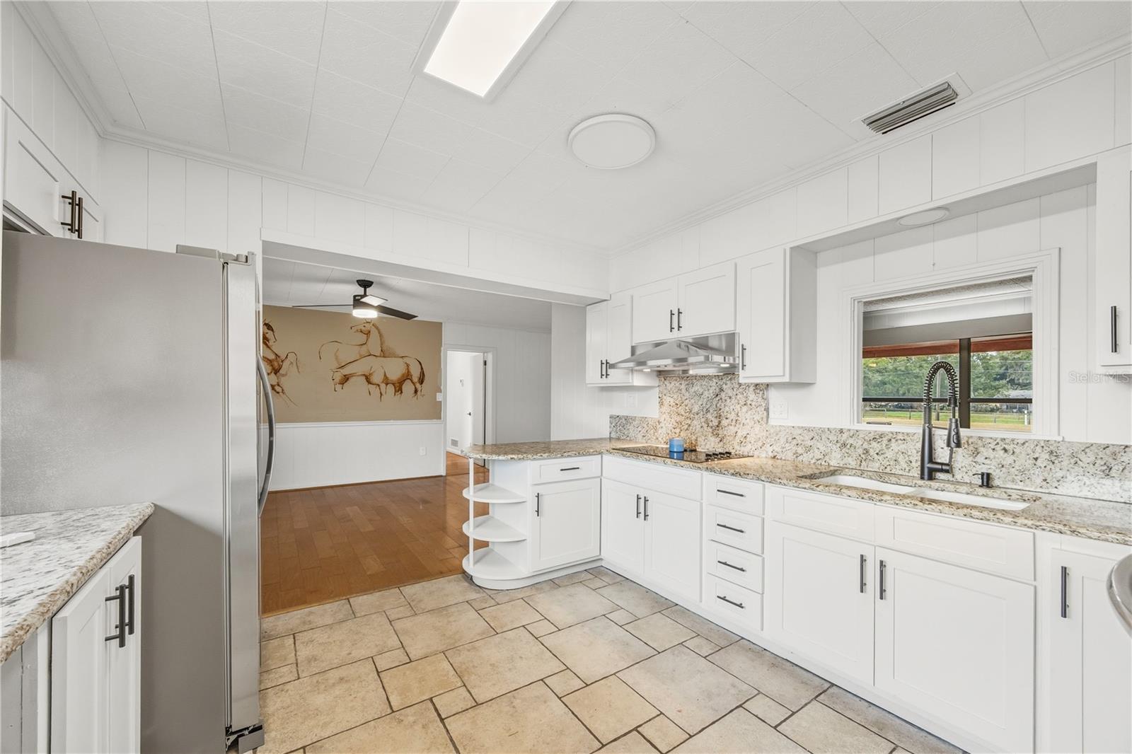 Image 14 of 59 For 274 Kings Highway