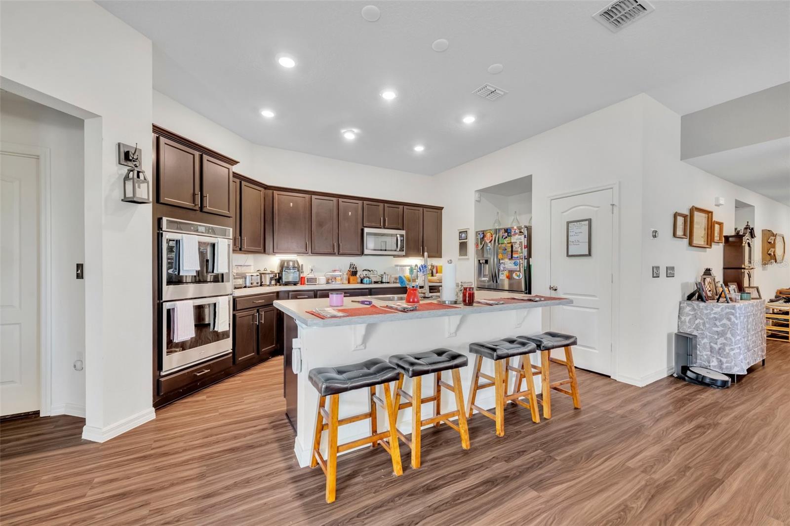 Image 10 of 28 For 2488 Begonia Street