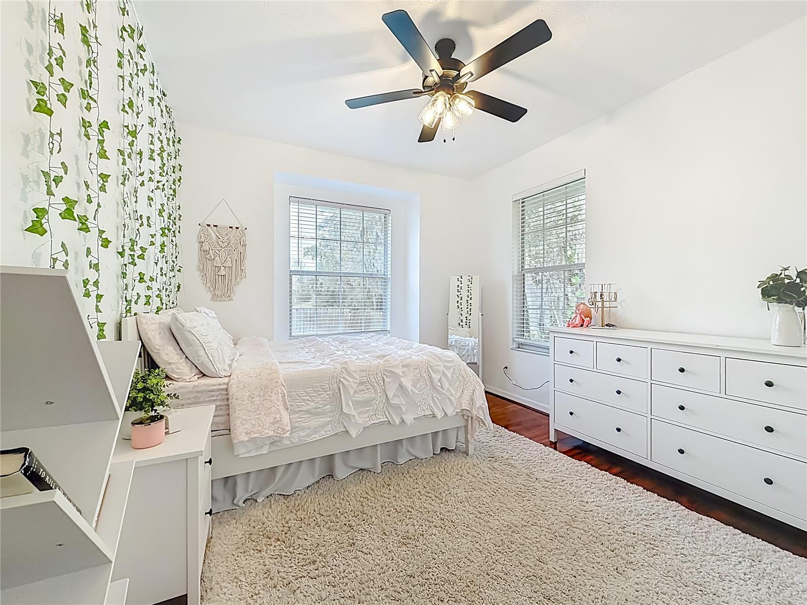 Image 31 of 65 For 2614 25th Court