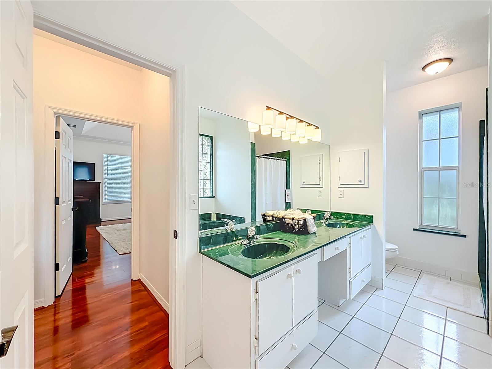 Image 46 of 65 For 2614 25th Court