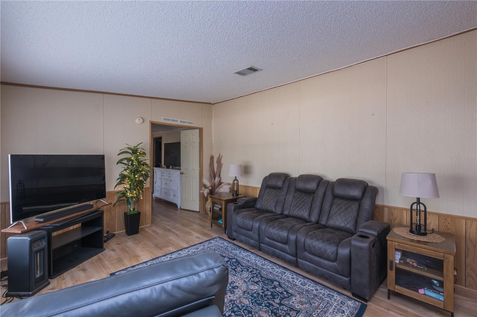 Image 13 of 31 For 1905 Linville Road