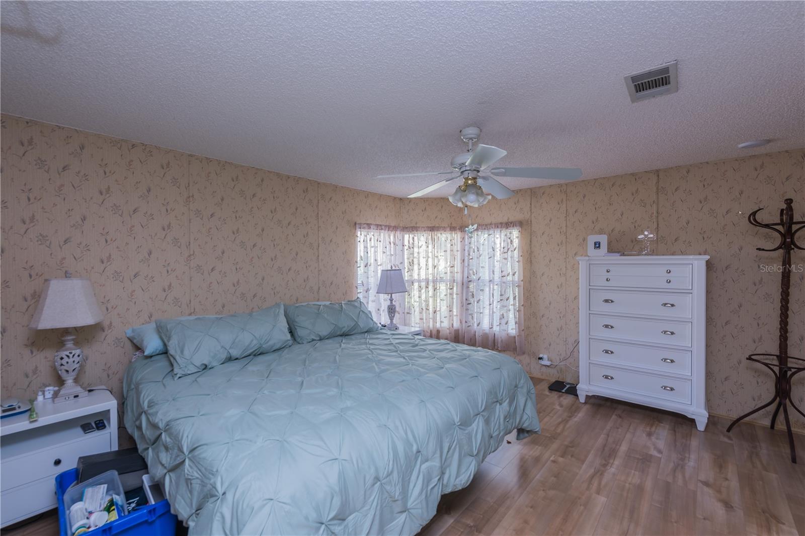 Image 14 of 31 For 1905 Linville Road