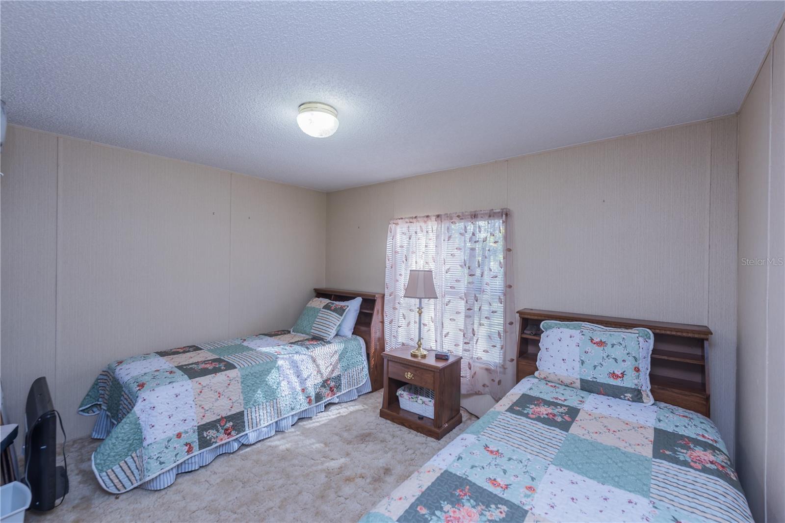 Image 21 of 31 For 1905 Linville Road