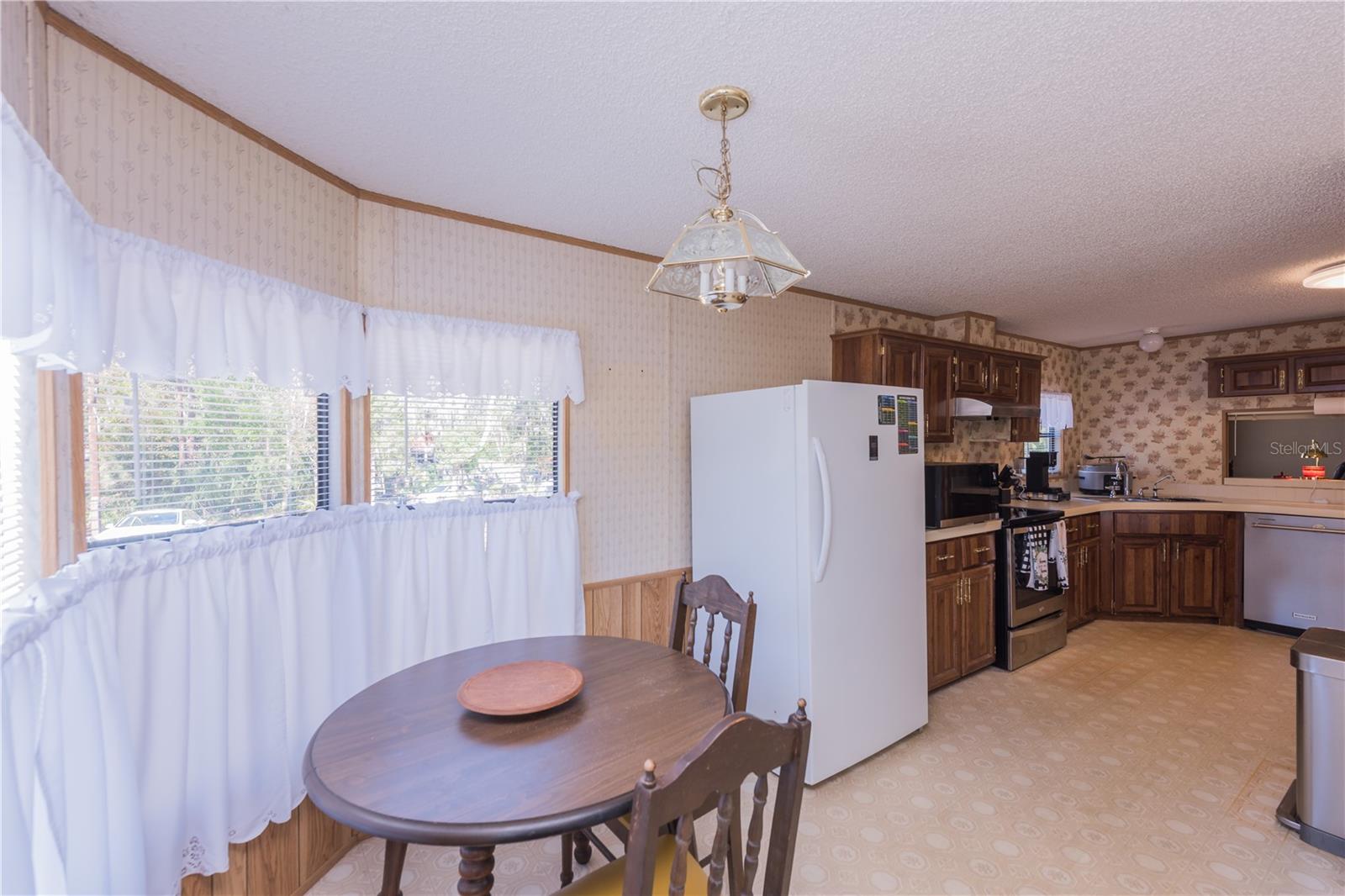 Image 9 of 31 For 1905 Linville Road