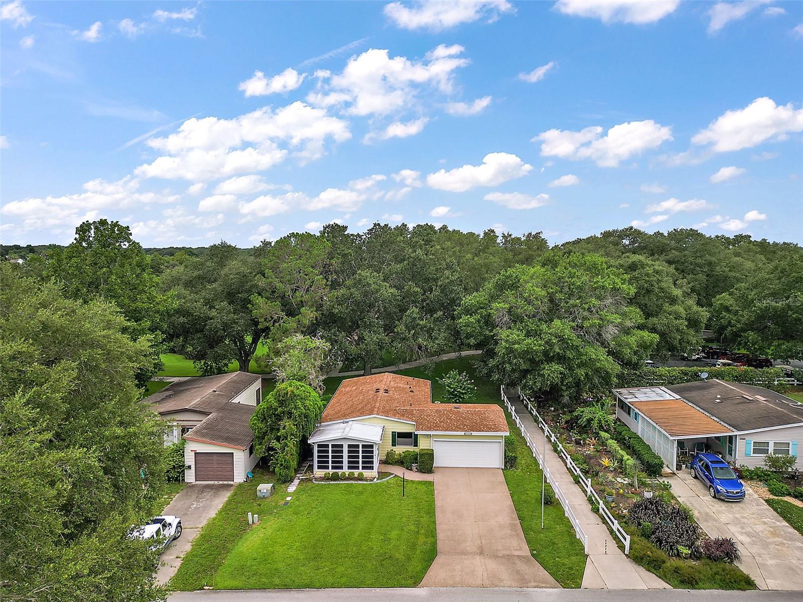 Image 31 of 34 For 25043 Bellevue