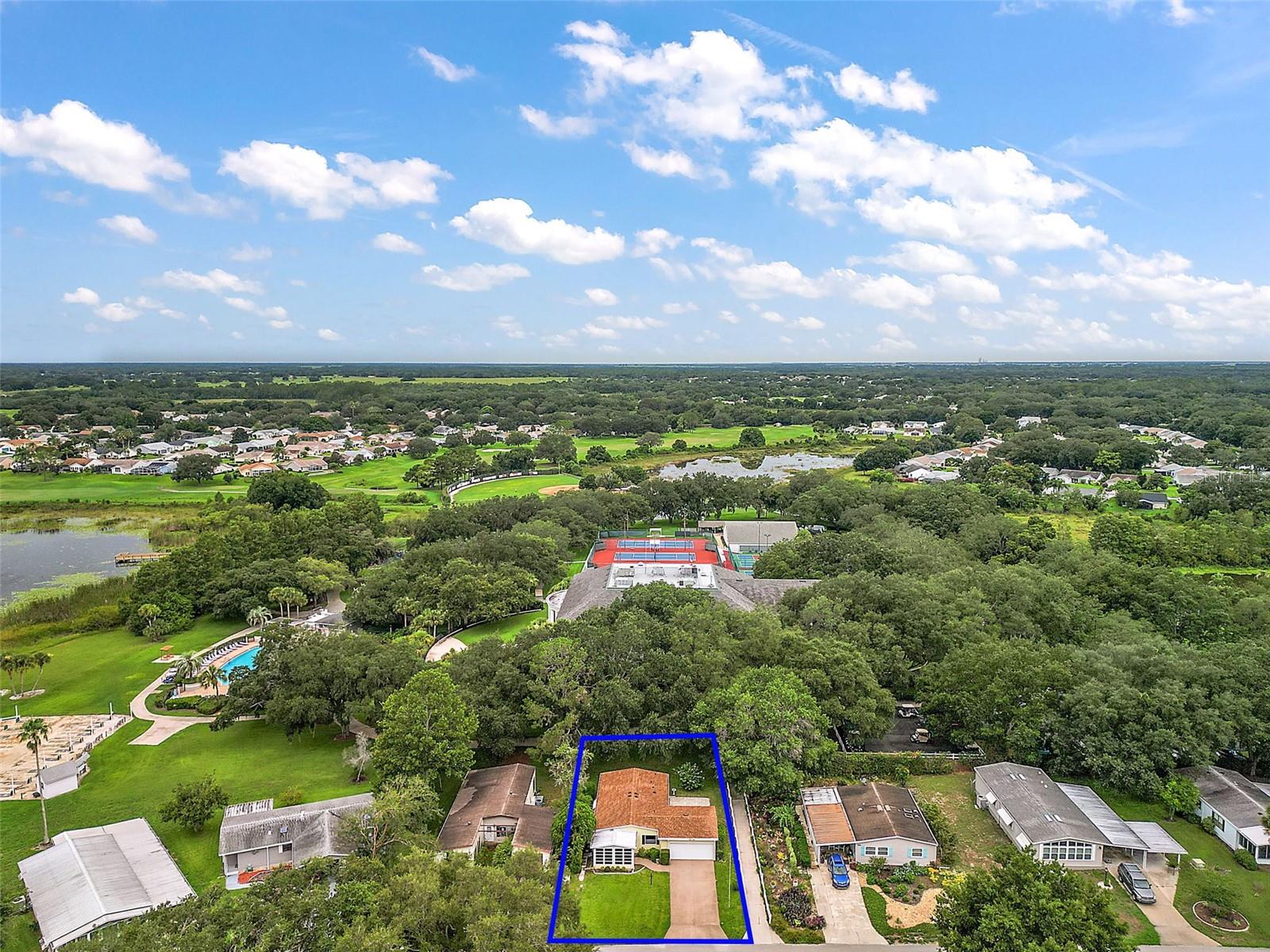 Image 32 of 34 For 25043 Bellevue