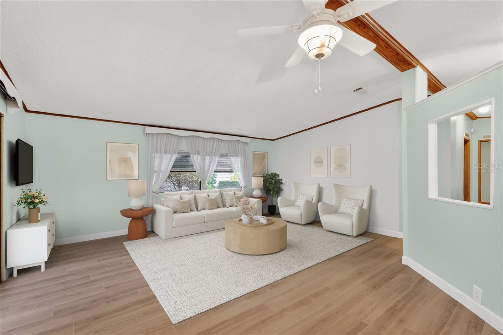 Image 6 of 34 For 25043 Bellevue