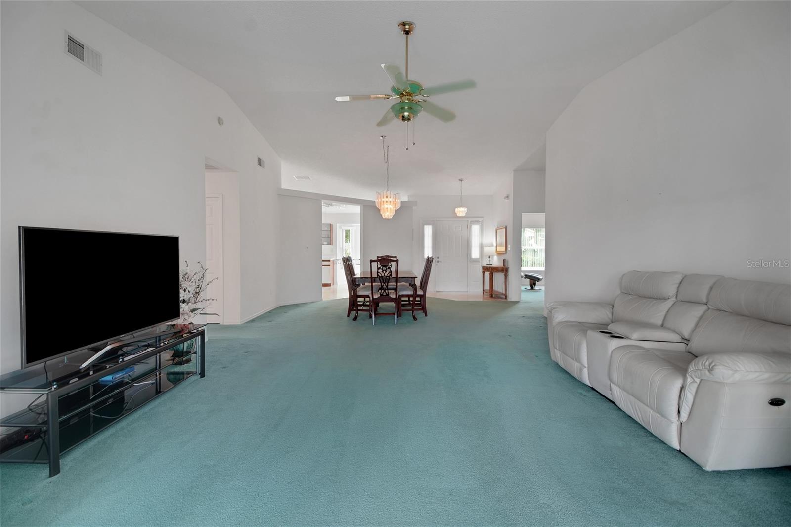 Image 17 of 41 For 5089 El Destino Drive