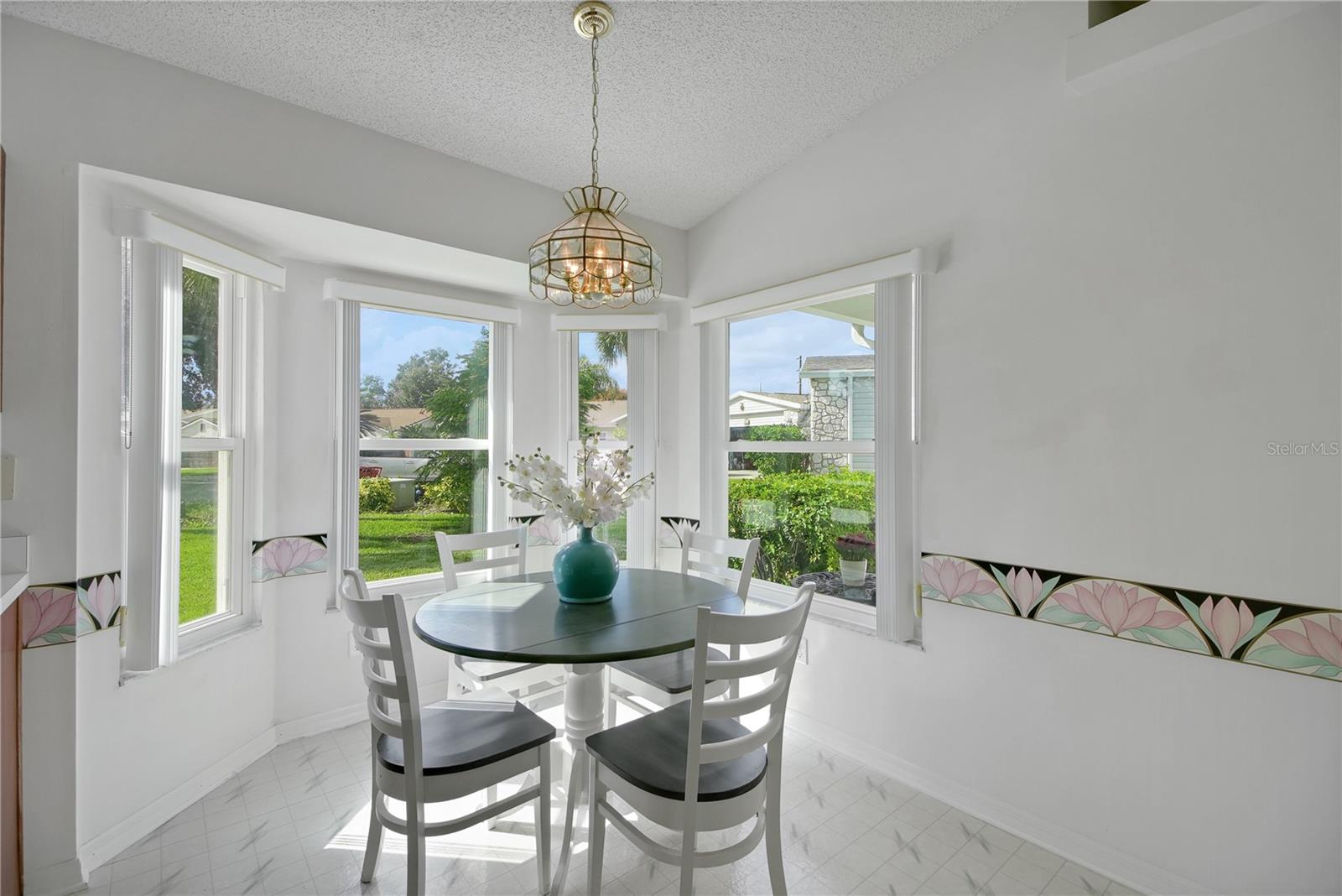 Image 20 of 41 For 5089 El Destino Drive